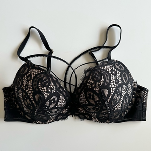 Victorias Secret‎ Very Sexy Push Up Bra Black Lace 32C